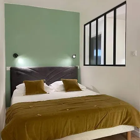 Apartamento A 350m De La Plage Grand Studio Refait A Neuf LʼÎle-Rousse